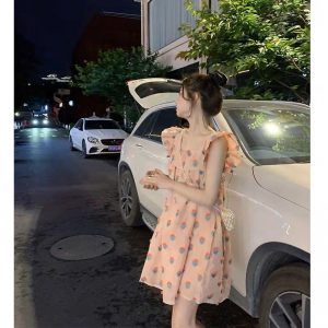 Vải thời trang lưới thêu cục bông quả dâu sẵn kho sll sỉ giá rẻ mới về 2023